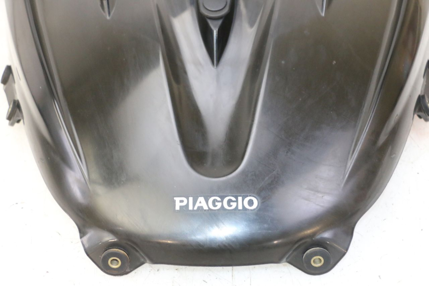 photo de WINDSCREEN PIAGGIO X9 EVOLUTION 125 (2003 - 2007) - Distinctive features