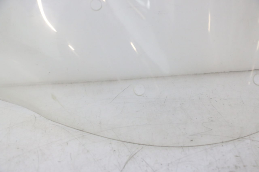 photo de WINDSCREEN YAMAHA YP MAJESTY 125 (1998 - 2001) - Supplementary product photo