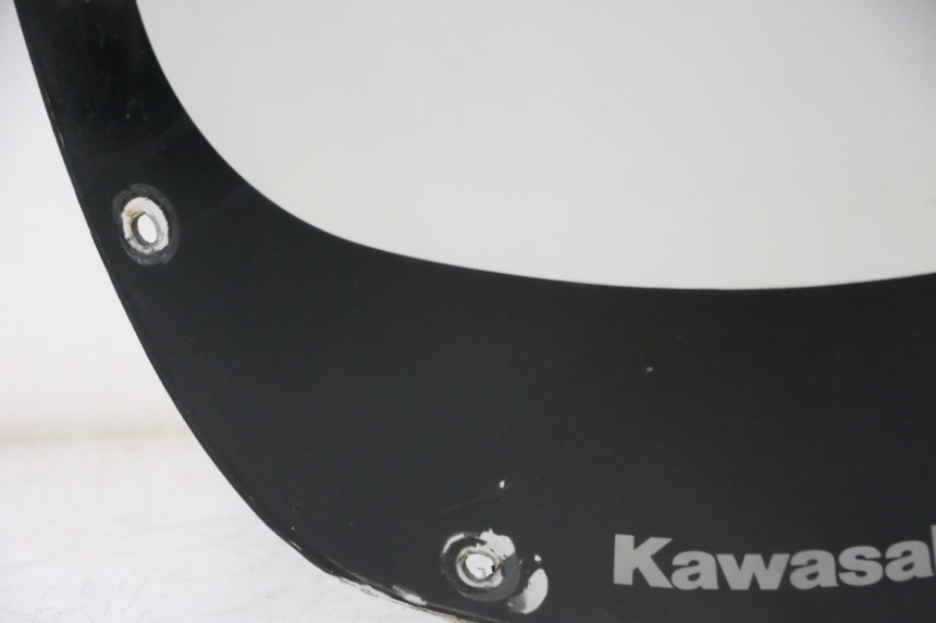 photo de WINDSCREEN KAWASAKI ZX-6R ZX6R 600 (1995 - 1997) - Focus on structure