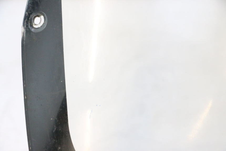 photo de WINDSCREEN KAWASAKI ZX-6R ZX6R 600 (1995 - 1997) - Fixing points details