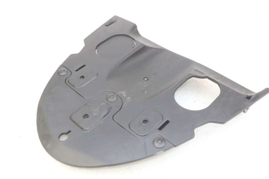 photo de REAR WHEEL HUGGER KYMCO AGILITY 16+ 4T 50 (2018 - 2023) - Main view