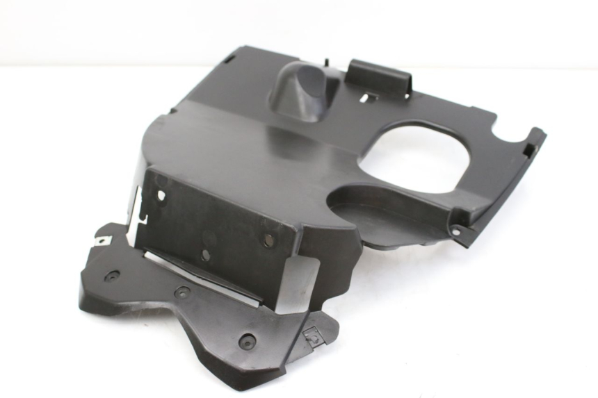 photo de REAR WHEEL HUGGER KYMCO AGILITY NAKED RENOUVO 4T 50 (2018 - 2020) - Zoom on usage condition