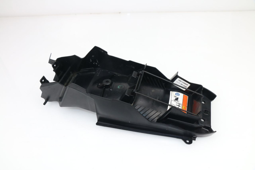 photo de REAR UNDERTRAY HONDA CBR R 125 (2011 - 2016) - Technical close-up