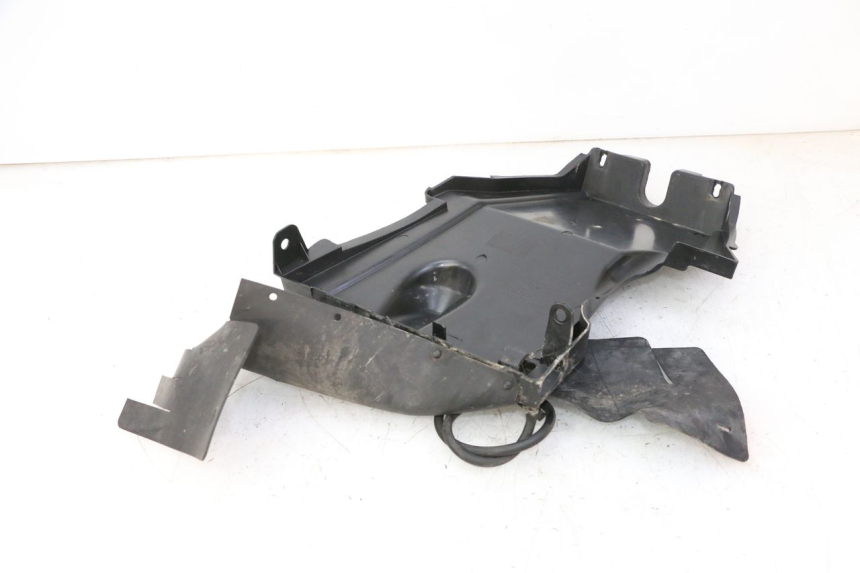 photo de REAR UNDERTRAY SYM CROX 4T 50 (2016 - 2023) - Zoom on usage condition