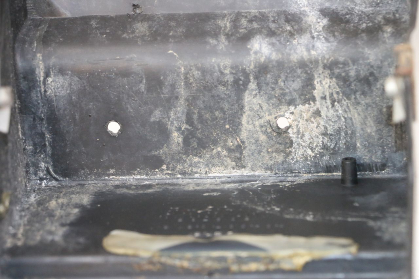 photo de REAR UNDERTRAY DERBI SENDA R X-TREME 50 (2006 - 2010) - Alternative perspective