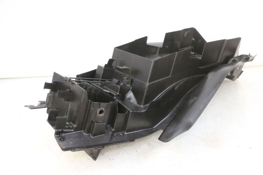 photo de REAR UNDERTRAY SUZUKI DL V STROM 1000 (2002 - 2007) - Alternative perspective