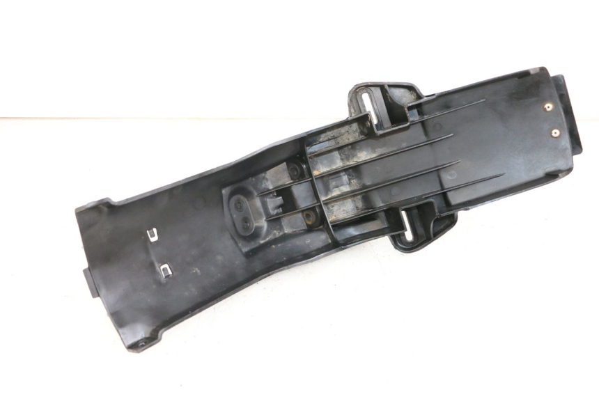 photo de Rear wheel hugger YAMAHA DTLC 125 (1982 - 1987) - Component detail
