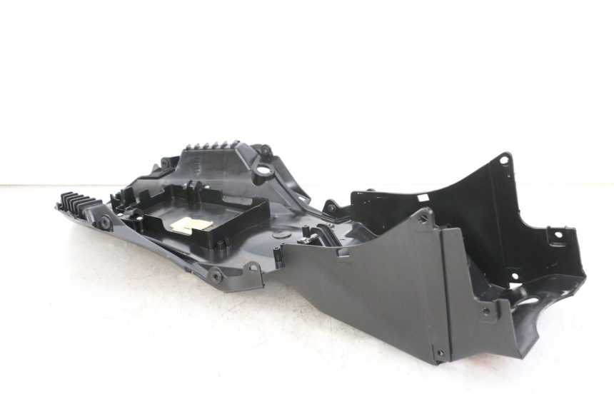 photo de REAR UNDERTRAY EBROH BRAVO GLE 1 (2020 - 2024) - Technical close-up