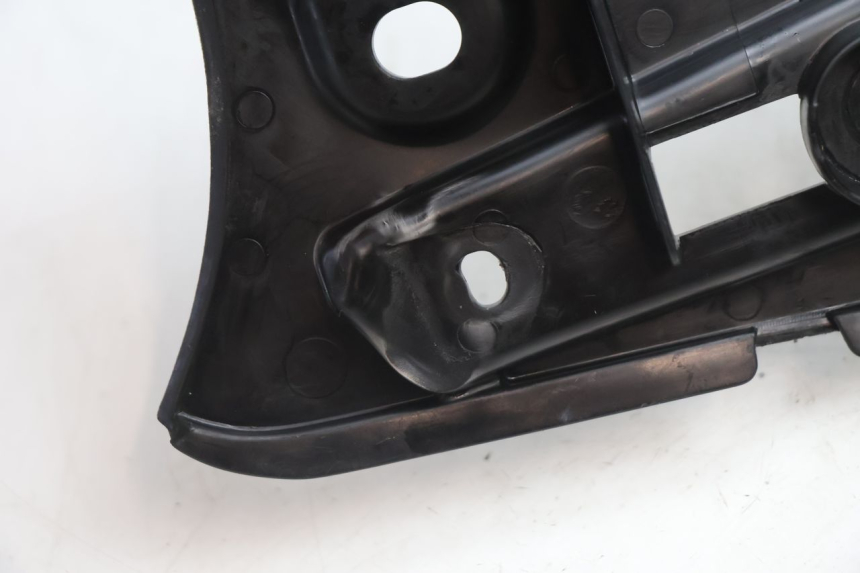photo de REAR UNDERTRAY KAWASAKI ER-6 ER6 N 650 (2005 - 2009) - Alternative perspective