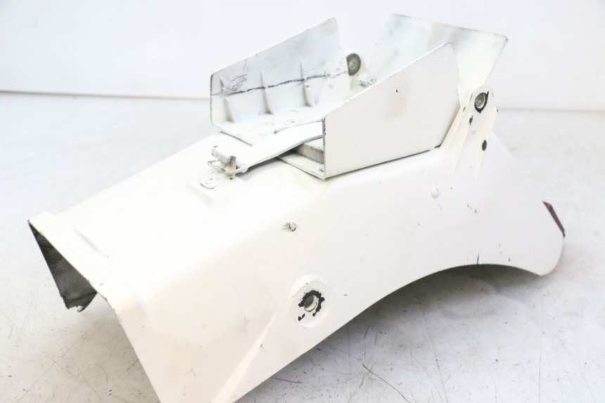 photo de REAR UNDERTRAY YAMAHA FJ 36Y 1100 (1984 - 1985) - Technical close-up