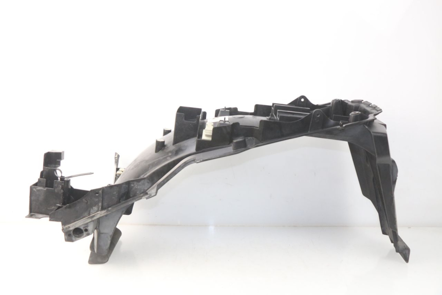 photo de REAR WHEEL HUGGER YAMAHA FJR ABS 1300 (2006 - 2012) - Technical close-up