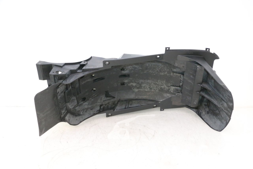 photo de REAR UNDERTRAY YAMAHA FJR 1300 (2001 - 2005) - Alternative perspective