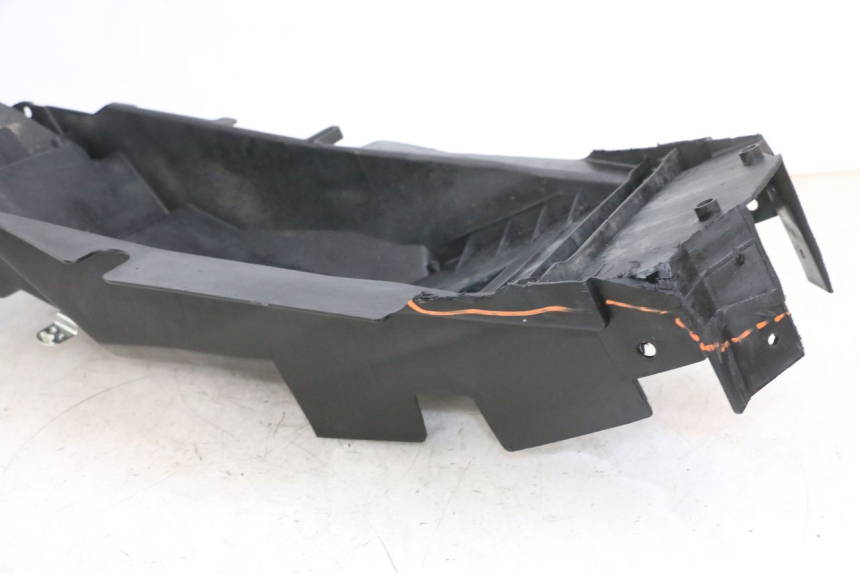 photo de REAR UNDERTRAY SUZUKI GSF N BANDIT 600 (1996 - 1999) - Component detail