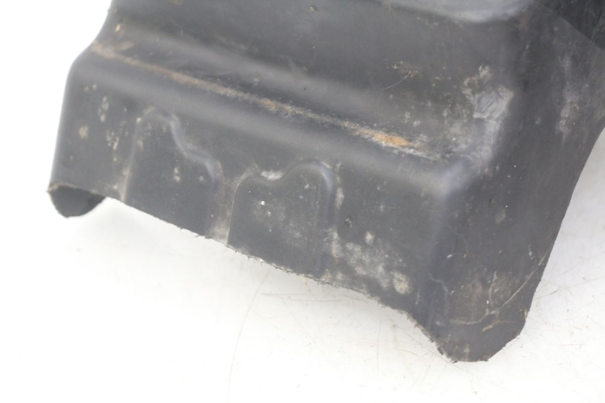 photo de REAR WHEEL HUGGER SUZUKI GSX-F GSX  F 1100 (1988 - 1994) - Surface and material condition