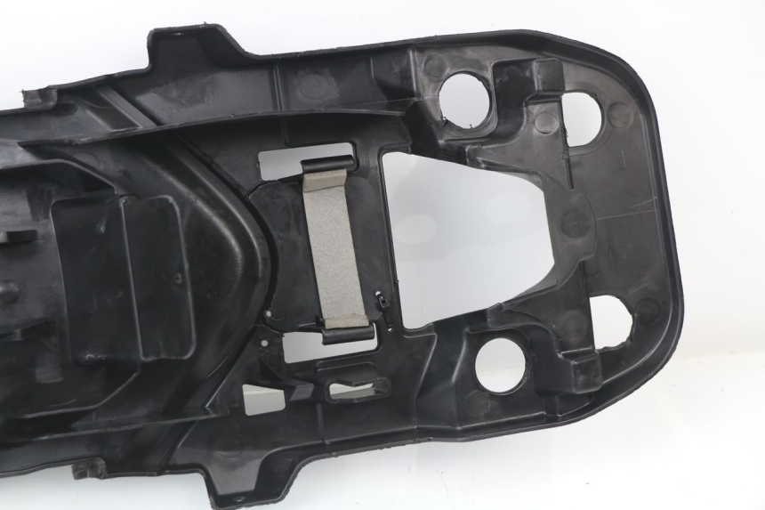 photo de REAR UNDERTRAY SUZUKI GSX-R GSXR 600 (2008 - 2010) - Focus on structure
