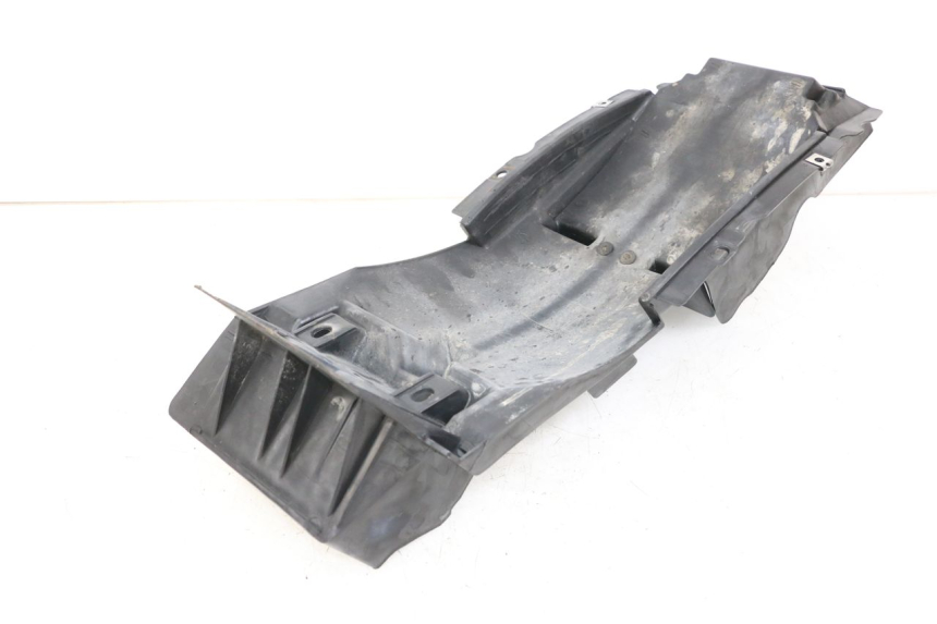 photo de REAR UNDERTRAY HYOSUNG GTR 125 (2006 - 2008) - Zoom on usage condition