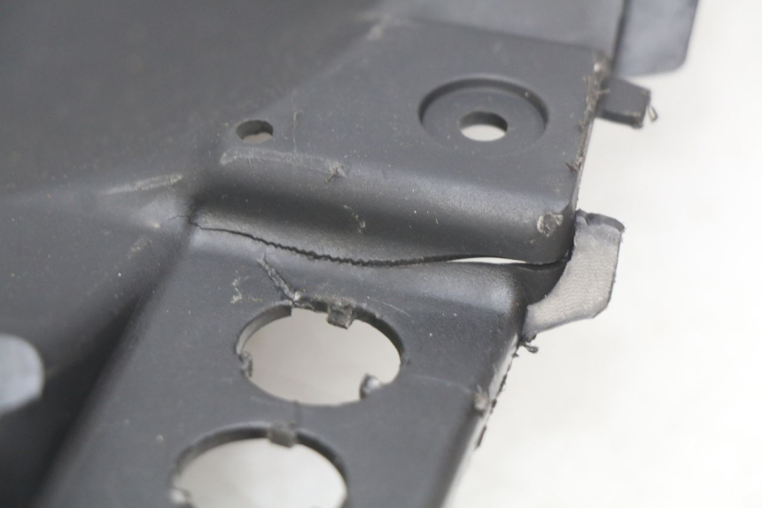 photo de REAR WHEEL HUGGER HONDA INTEGRA NC D 750 (2016 - 2018) - Zoom on usage condition