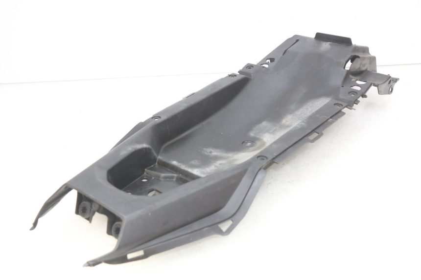 photo de REAR WHEEL HUGGER HONDA INTEGRA NC D 750 (2016 - 2018) - Technical close-up