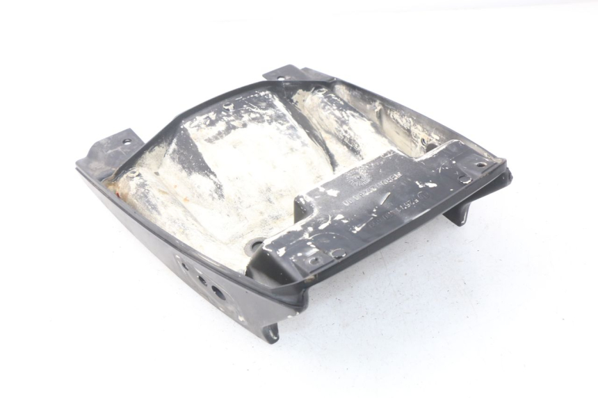 photo de REAR UNDERTRAY BMW K100 1000 (1982 - 1990) - Zoom on usage condition