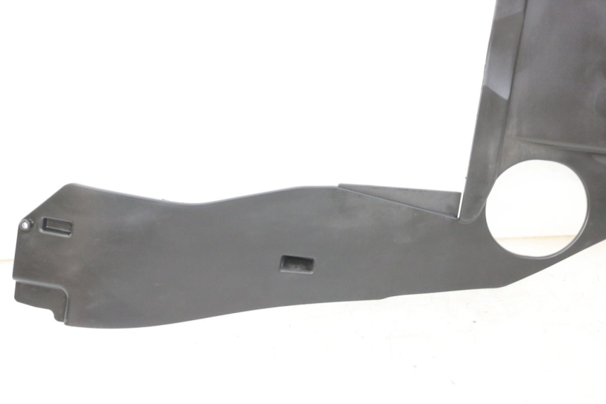 photo de REAR WHEEL HUGGER KYMCO X-TOWN XTOWN 125 (2016 - 2021) - Technical close-up