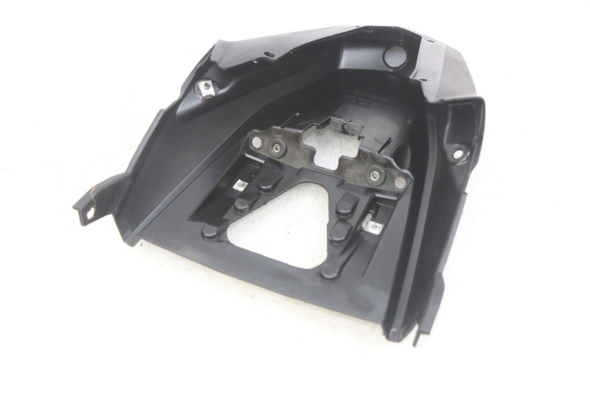 photo de REAR WHEEL HUGGER YAMAHA MT ABS 125 (2014 - 2018) - Technical close-up