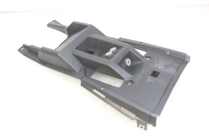 photo de REAR WHEEL HUGGER YAMAHA MT ABS 125 (2014 - 2018) - Technical close-up