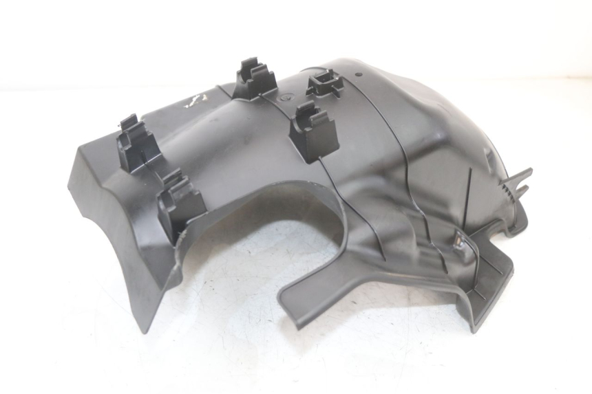 photo de REAR UNDERTRAY PEUGEOT DJANGO 125 (2014 - 2017) - Zoom on usage condition