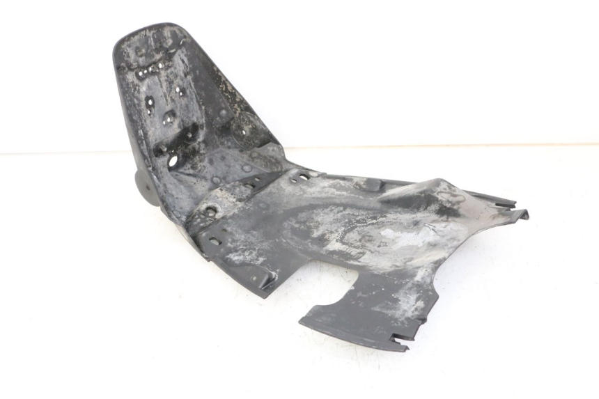 photo de REAR WHEEL HUGGER PEUGEOT KISBEE 4T 50 (2018 - 2022) - Zoom on usage condition