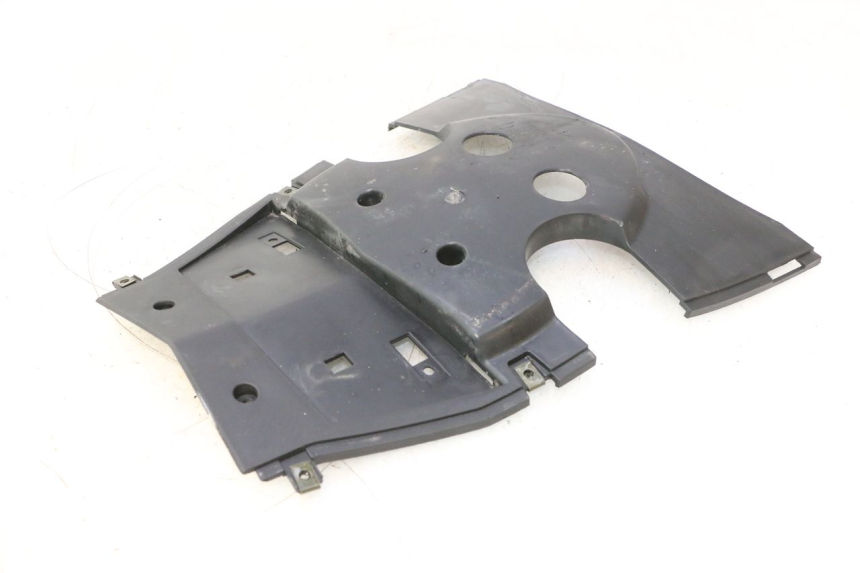 photo de REAR UNDERTRAY RAZZO QTR 50 (2011 - 2018) - Alternative perspective