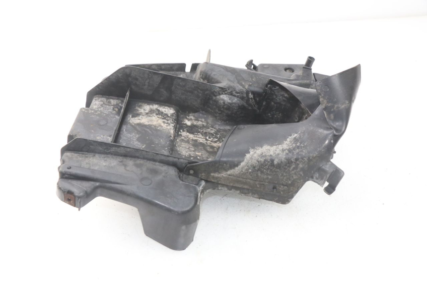 photo de REAR UNDERTRAY HONDA SCV LEAD 100 (2003 - 2007) - Component detail