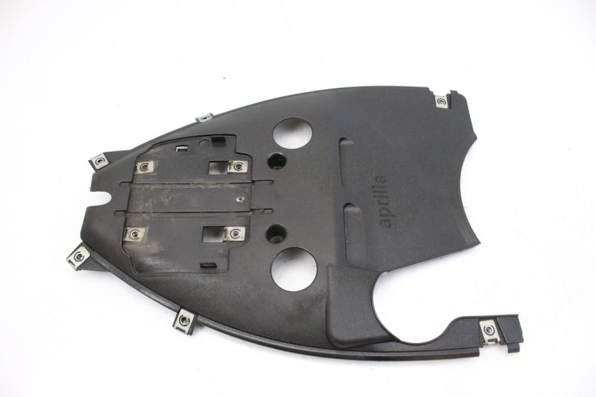 photo de REAR WHEEL HUGGER APRILIA SR R 2T LC 50 (2018 - 2021) - Product overview