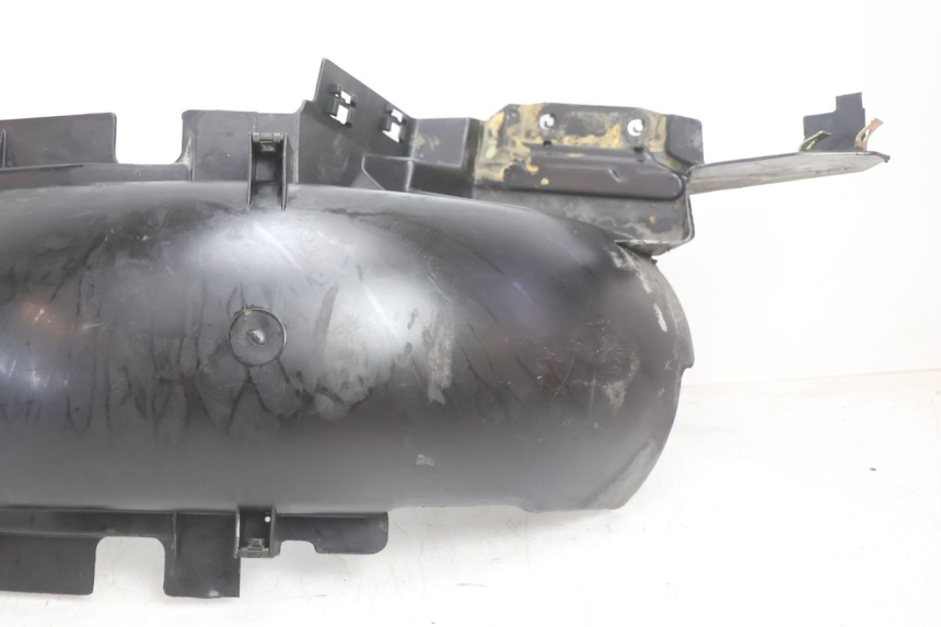 photo de REAR UNDERTRAY HONDA ST PAN EUROPEAN 1100 (1990 - 2002) - Zoom on usage condition