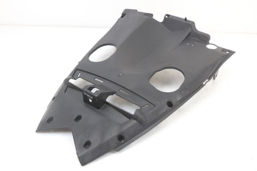 photo de REAR UNDERTRAY KYMCO SUPER 8 4T 50 (2018 - 2020) - Zoom on usage condition