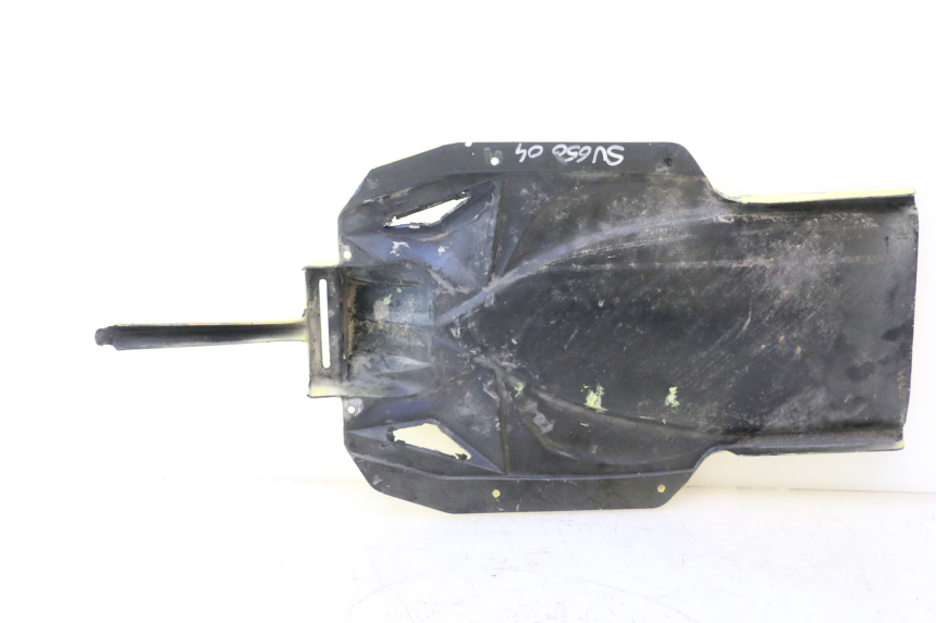 photo de REAR UNDERTRAY SUZUKI SV S 650 (2003 - 2009) - Technical close-up
