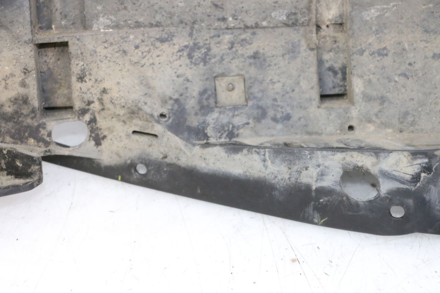 photo de REAR UNDERTRAY YAMAHA TDM ABS 900 (2002 - 2014) - Alternative perspective