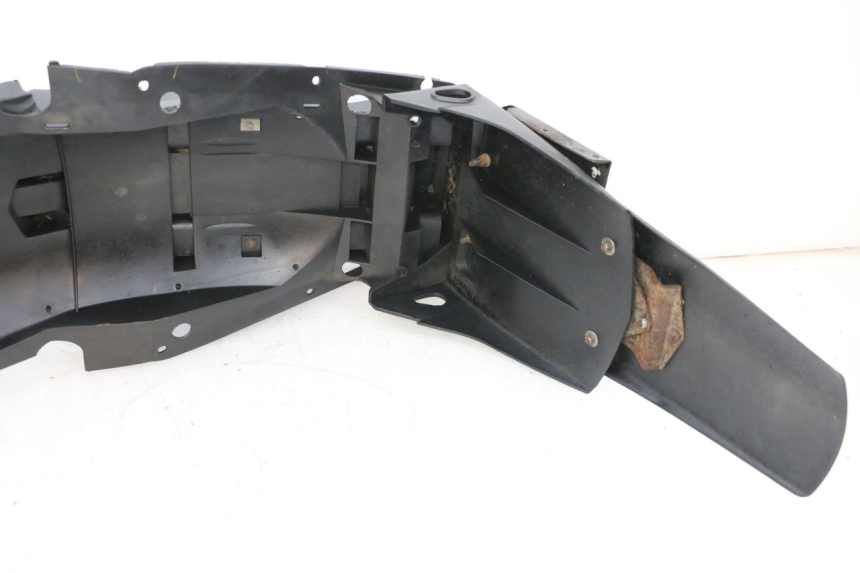 photo de REAR UNDERTRAY YAMAHA TDM ABS 900 (2002 - 2014) - Technical close-up