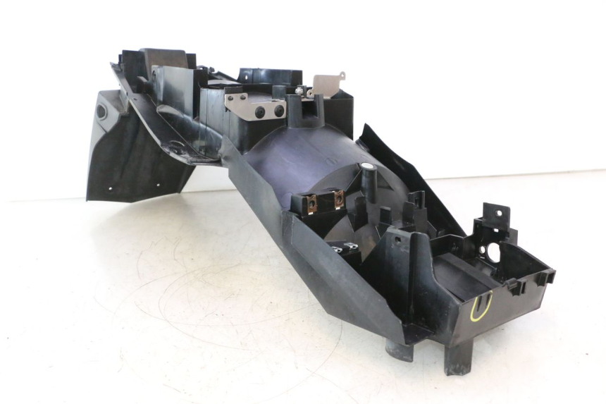 photo de REAR UNDERTRAY YAMAHA TDM ABS 900 (2002 - 2014) - Markings and original references