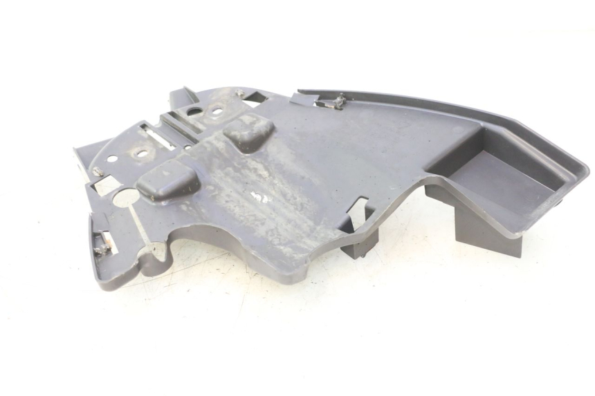 photo de REAR UNDERTRAY PEUGEOT VIVACITY 50 (1998 - 2003) - Component detail
