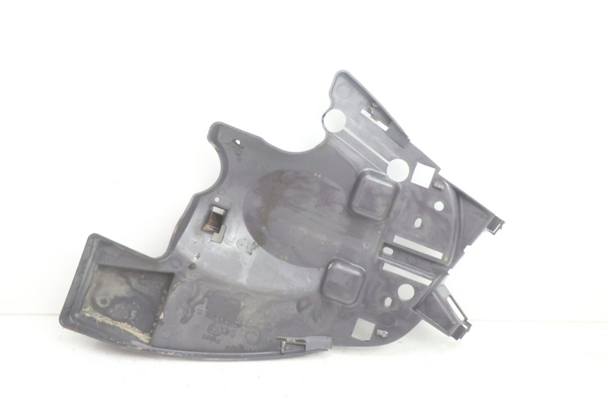 photo de REAR UNDERTRAY PEUGEOT VIVACITY 50 (1998 - 2003) - Zoom on usage condition