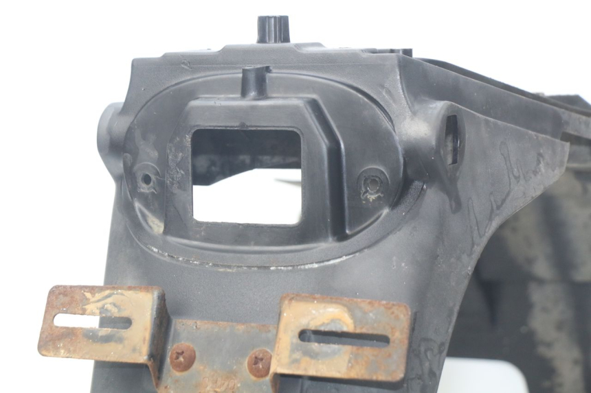 photo de REAR WHEEL HUGGER SUZUKI XF FREEWIND 650 (1997 - 2003) - Technical close-up