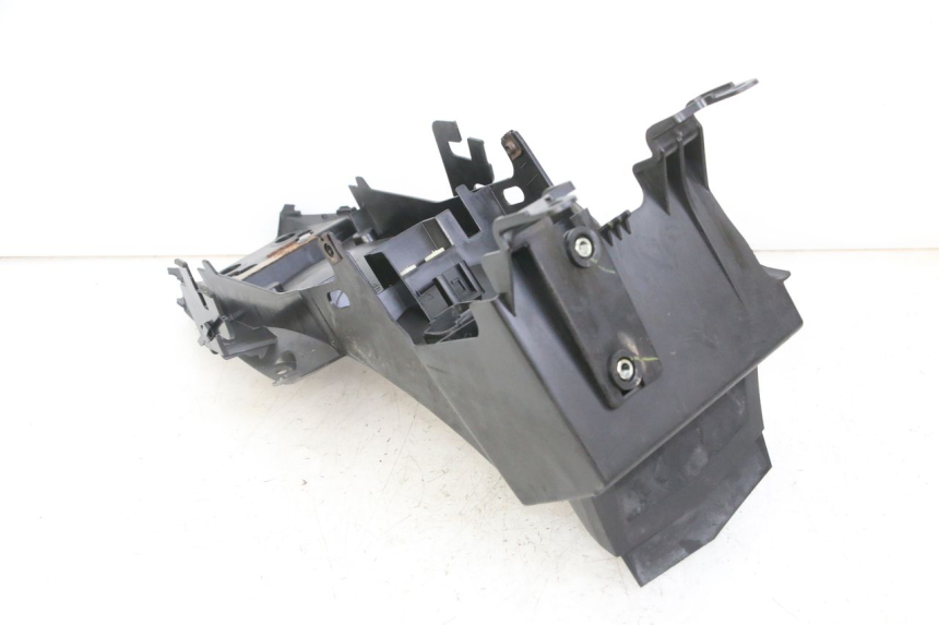 photo de REAR UNDERTRAY YAMAHA XJ6 ABS 600 (2008 - 2016) - Fixing points details