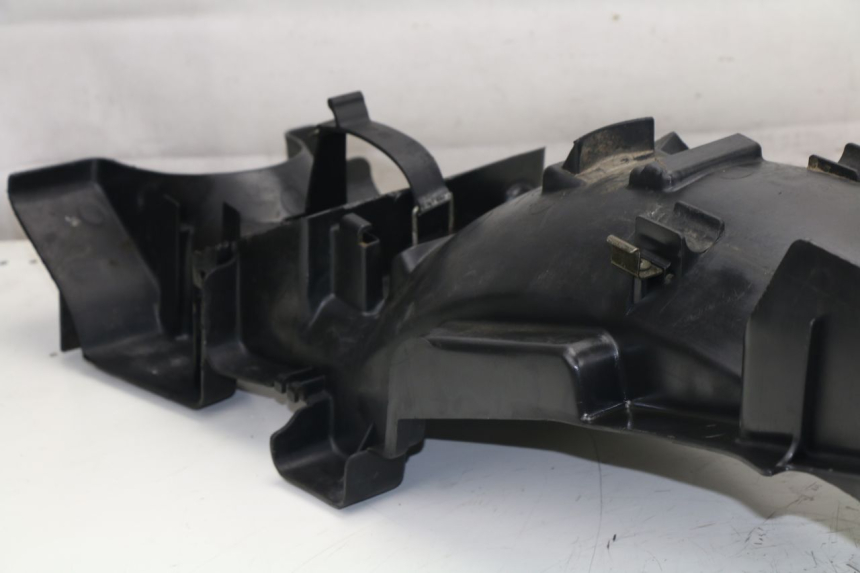 photo de REAR UNDERTRAY YAMAHA XJS DIVERSION 600 (1997 - 1999) - Detailed visual inspection