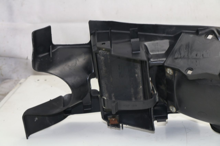 photo de REAR UNDERTRAY YAMAHA XJS DIVERSION 600 (1997 - 1999) - Markings and original references