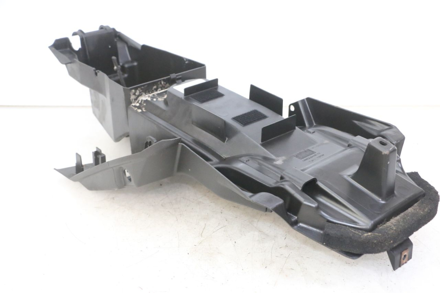 photo de REAR UNDERTRAY HONDA XLV VARADERO 125 (2000 - 2006) - Checked used part