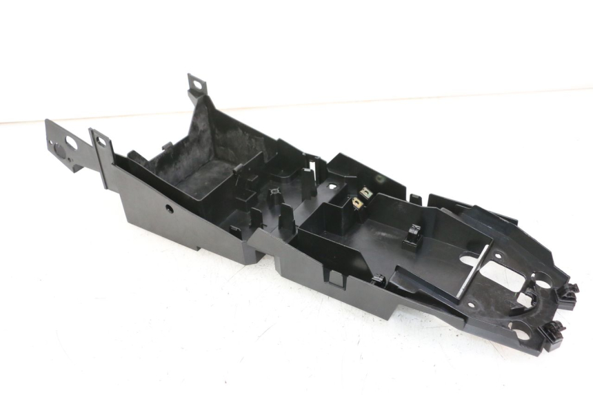 photo de REAR UNDERTRAY YAMAHA FZ1 FAZER 1000 (2007 - 2009) - Main view