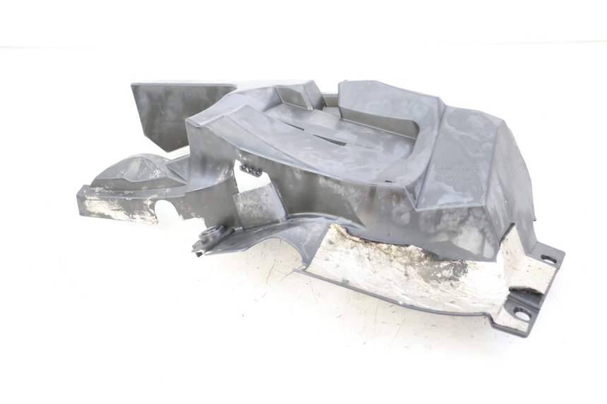 photo de REAR UNDERTRAY YAMAHA FZ6 FAZER S2 600 (2007 - 2011) - Alternative perspective