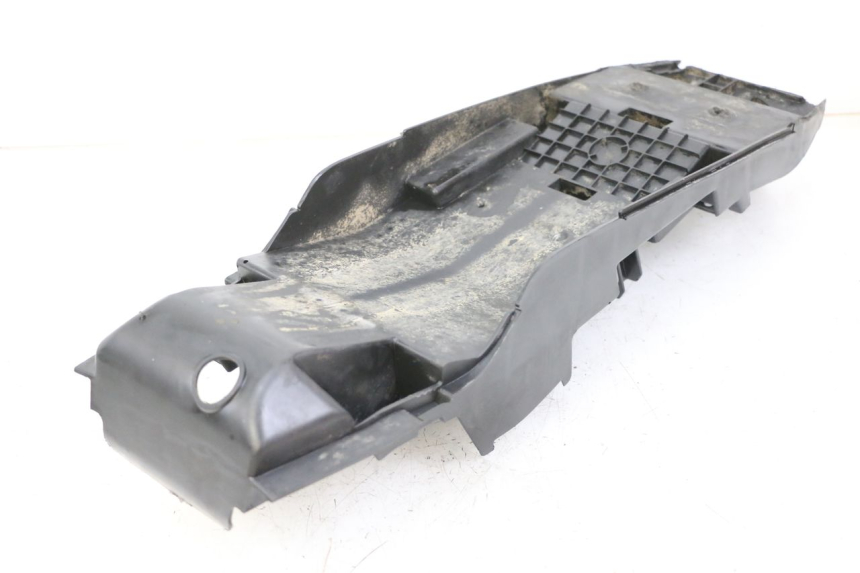 photo de REAR UNDERTRAY YAMAHA TZR 50 (2008 - 2016) - Surface and material condition