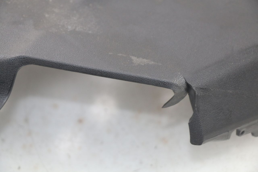 photo de REAR UNDERTRAY YAMAHA YP T-MAX TMAX 530 (2017 - 2020) - Zoom on usage condition