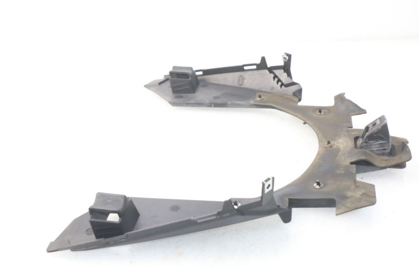 photo de REAR UNDERTRAY YAMAHA YP X-MAX XMAX 400 (2014 - 2017) - Alternative perspective