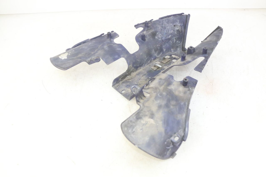 photo de REAR WHEEL HUGGER YAMAHA YZF R1 1000 (2007 - 2008) - Product overview